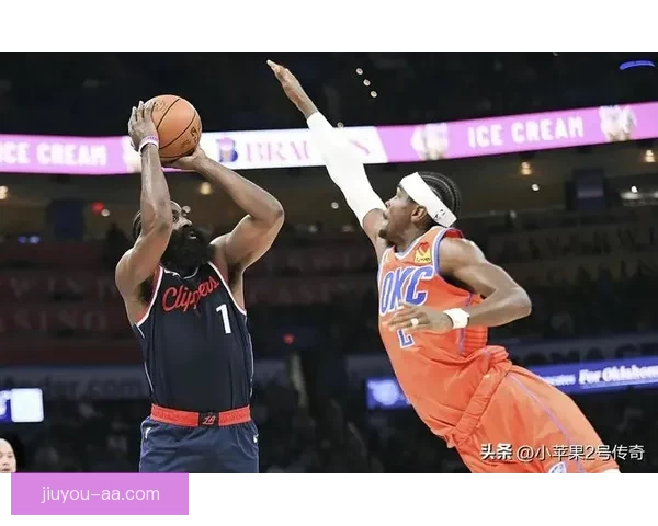 亚历山大41分领衔雷霆狂胜奇才豪取八连胜快船险胜灰熊夜战NBA