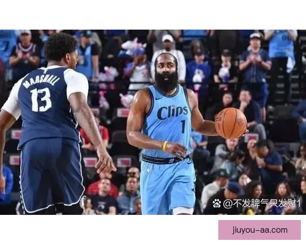 东欧双星合砍50分 独行侠狂胜凯尔特人38分将系列赛追至1比3